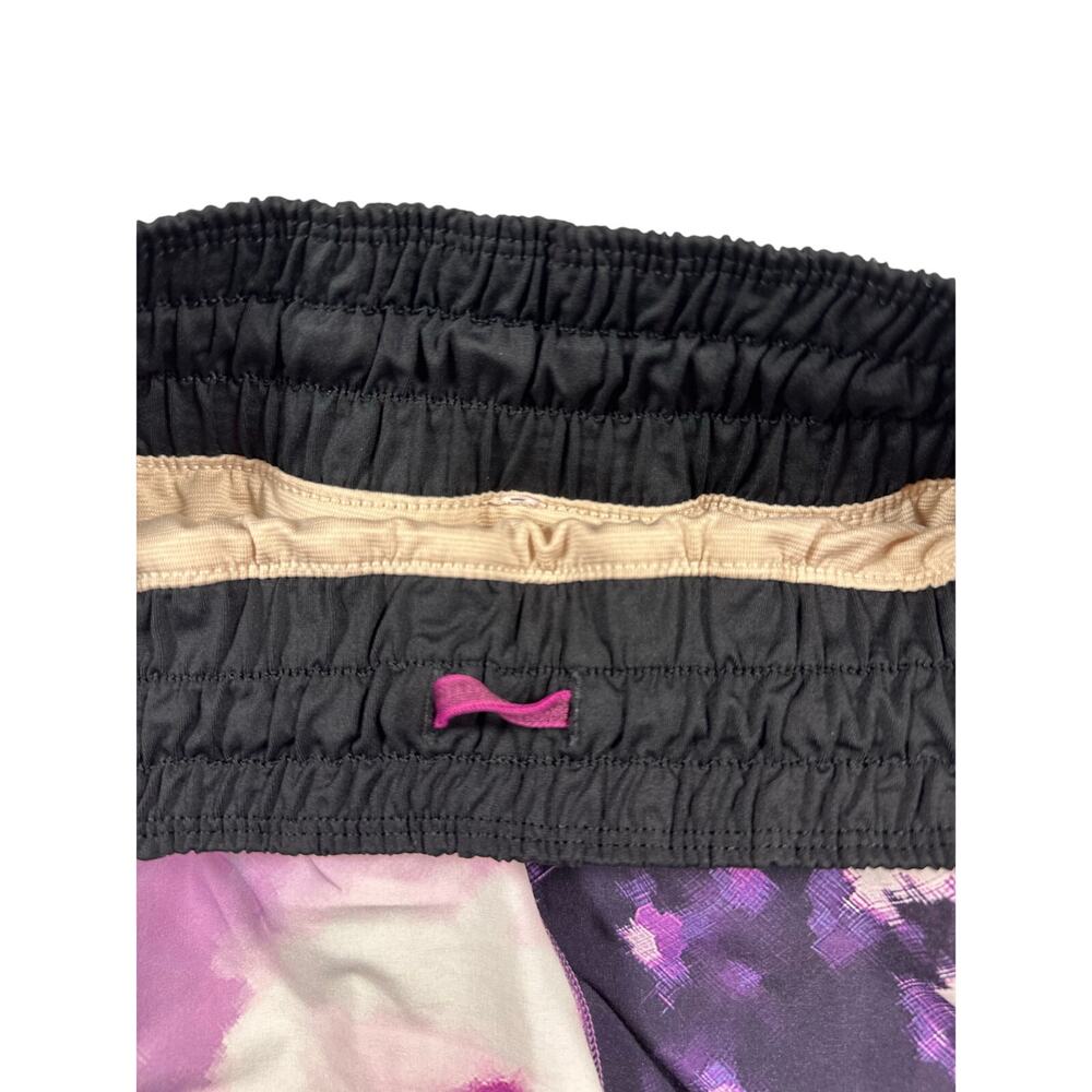 Lululemon Tracker Running Short Stretch Blooming … - image 6